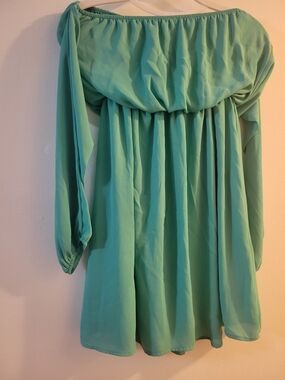 Off-Shoulder Mint Green Chiffon Dress